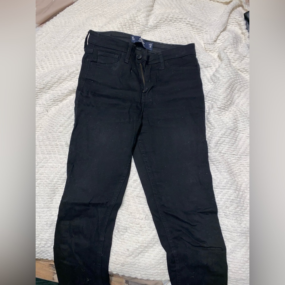 Black Hollister skinny jeans